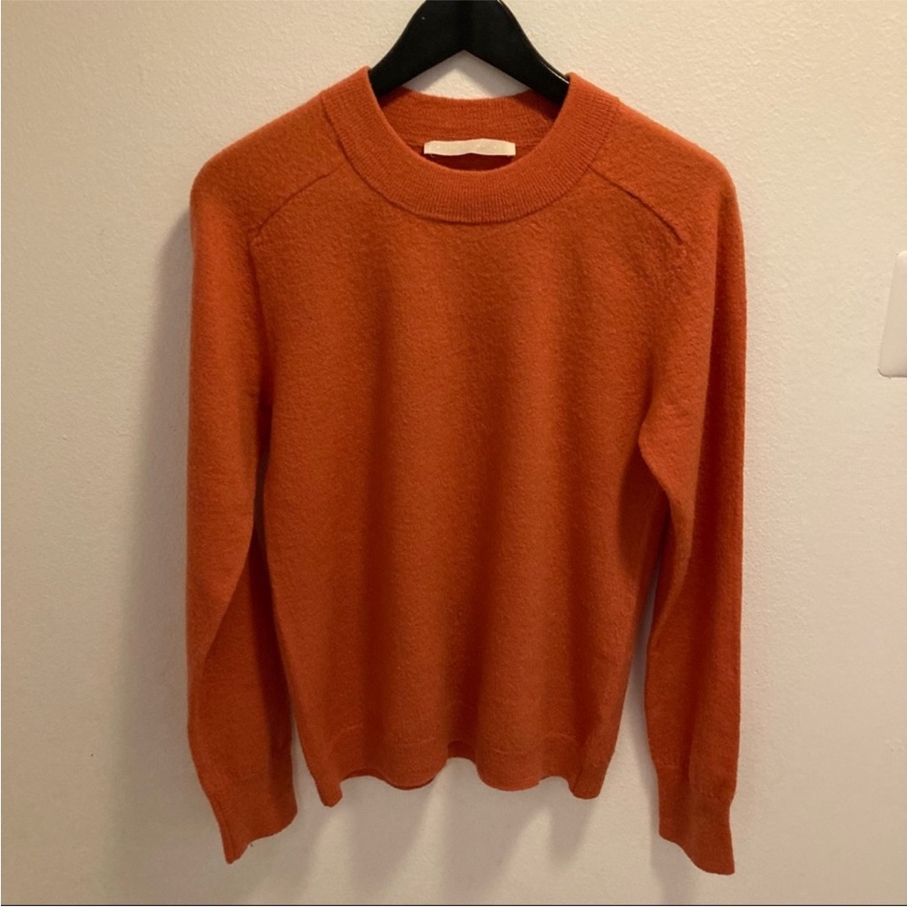 Vibrant Orange-Salmon Crewneck Sweater with Raglan Sleeves